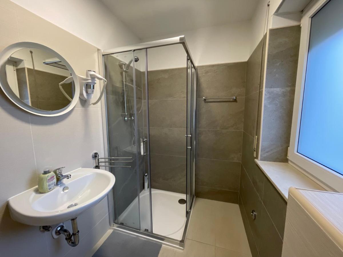 Stella Boutique Rooms Sesvete Exterior foto